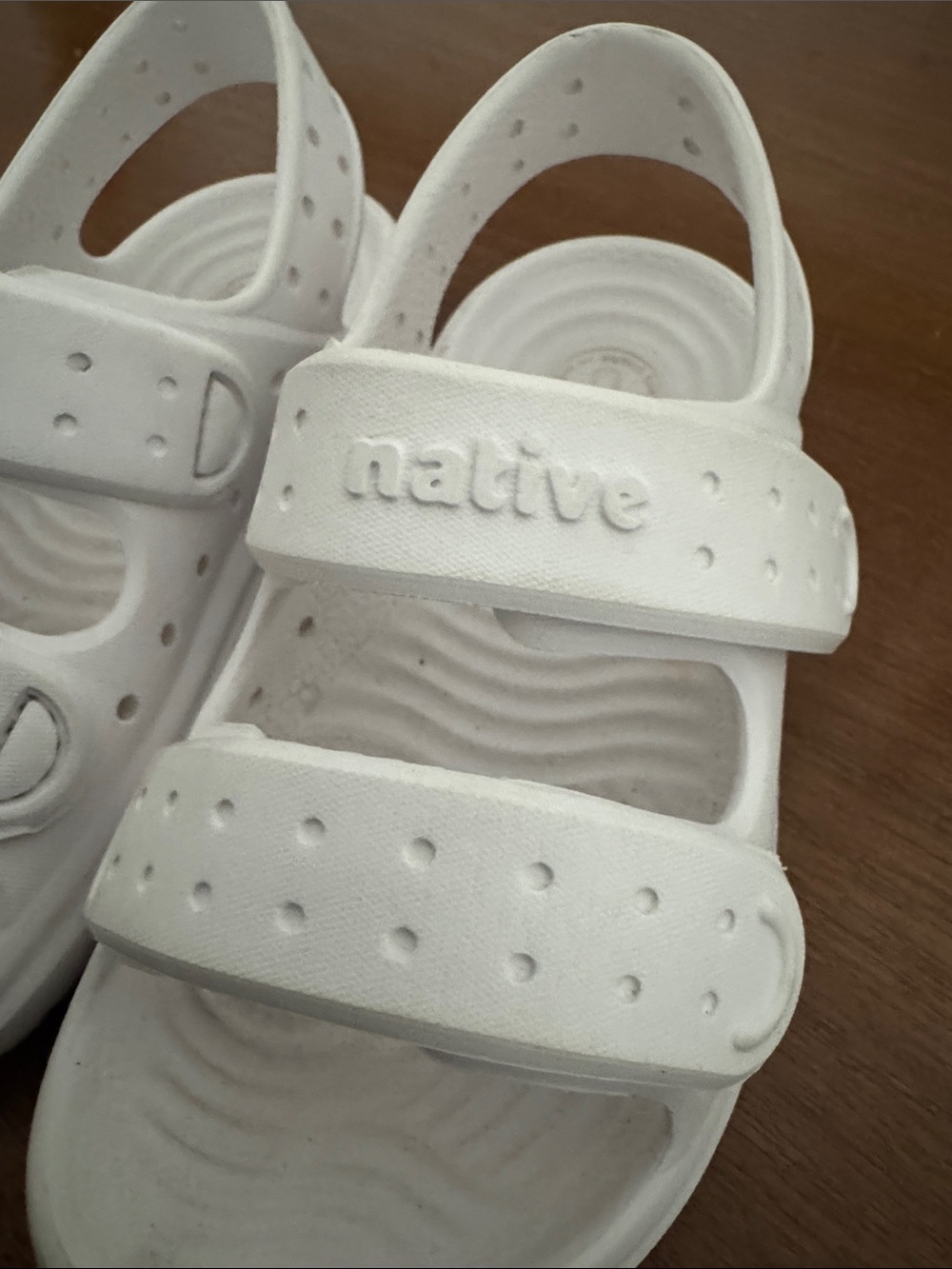 Native Kids White Adjustable Strap Sandals